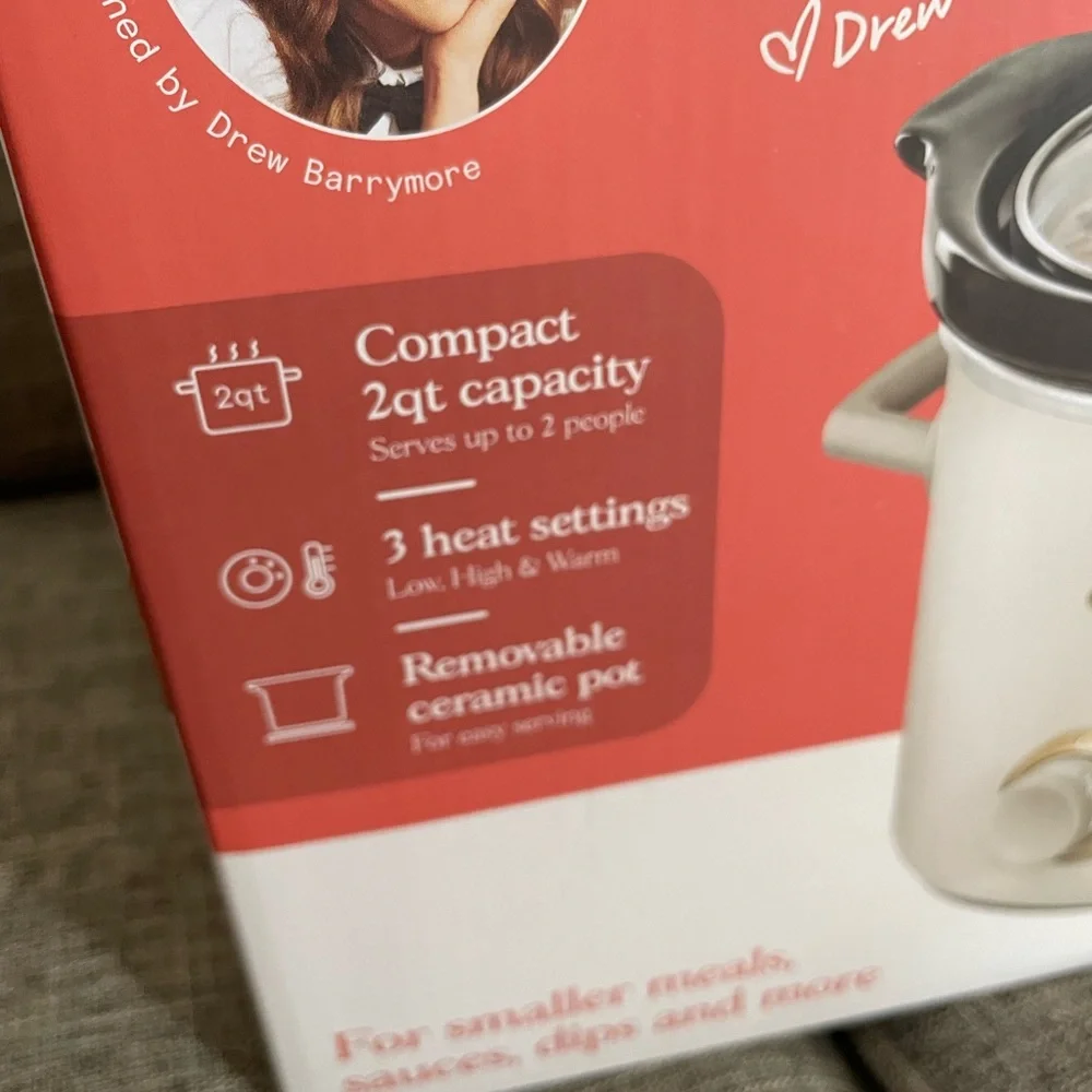 Beautiful by Drew Barrymore Tomato red 2Qt slow cooker with glass lid NEW